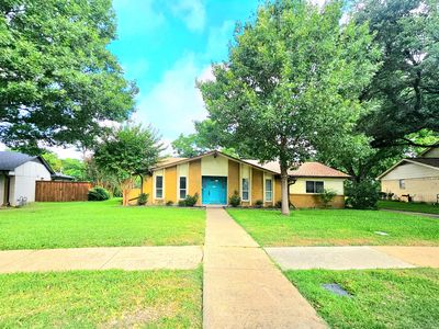 1929 Deep Valley Dr