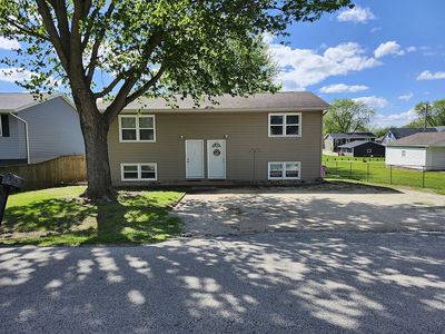 Property at 215 4th St, Colona, IL
