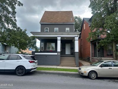2119 8th Ave
