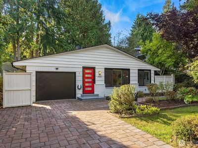 4233 NE 88th Street
