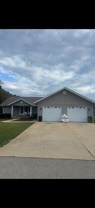 101 Dogwood Ln