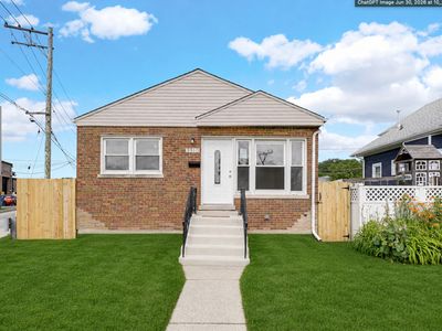 3310 Highland Ave