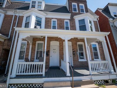 262 W Cottage Pl