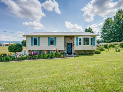 240 Cumberland Dr