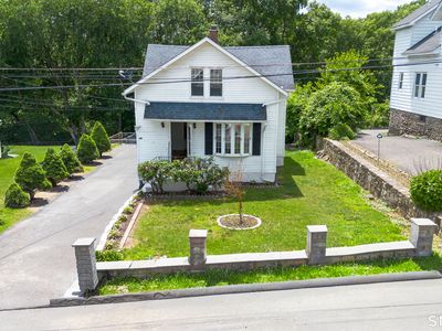 44 Quinsigamond Avenue
