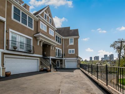 80 Old Boston Post Road #2
