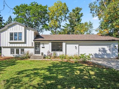 1931 Lonsdale Dr NE