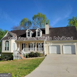 Property at 915 Burning Bush Dr, Loganville, GA