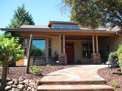807 Smith Flat Rd