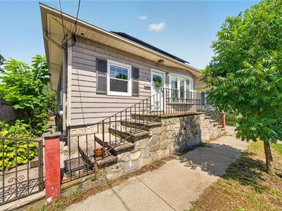 63 Georgia Ave
