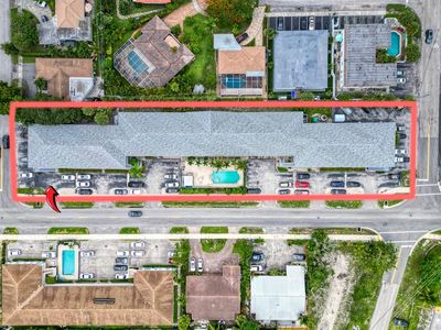 2715 NE 56 Street #203