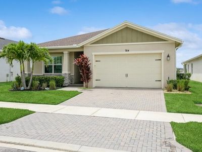 764 SE Bloomfield Road