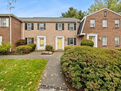 30 Patricia Dr #30