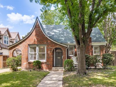 518 Cordova St