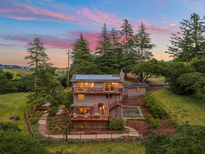 4733 Hidden Oaks Road