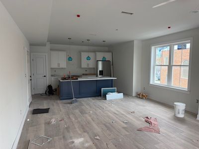 4000 Pacific Ave #200
