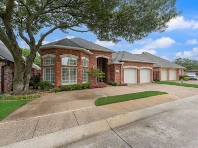 757 Village Green Dr