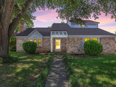 704 Matthews Ct