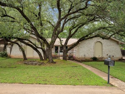 2504 Dijon Dr