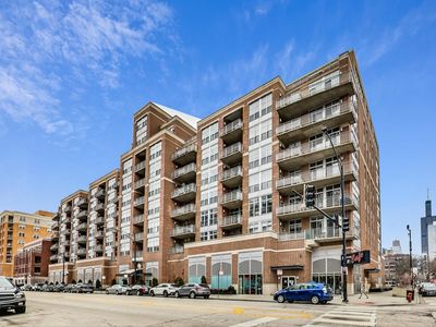 111 S Morgan St APT 709
