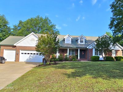 61 Calvin Dr