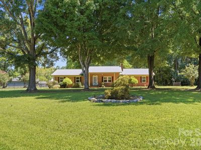 710 Frontier Cir