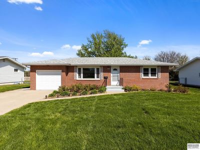 108 Meadow Ln
