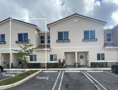 Property at 2810 NW 181st St, Miami Gardens, FL