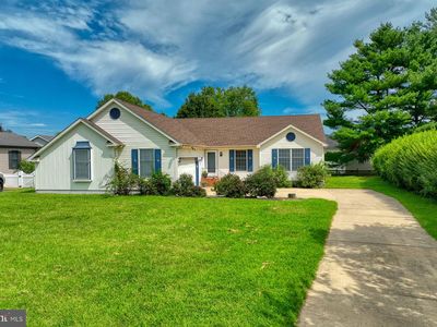 10 Bryn Mawr Dr