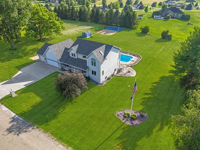 1954 Delmar Dr