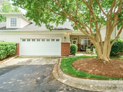 8829 Legacy Lake Ln