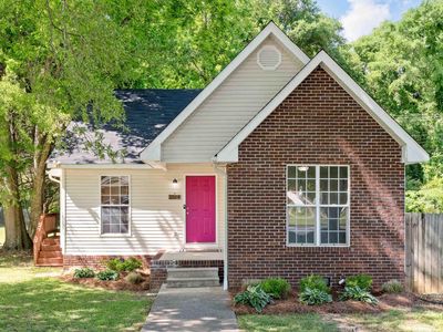 Property at 1004 W Walnut St, Sylacauga, AL