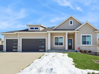 2835 Crescent Ridge Dr