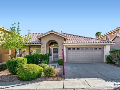 9529 Mountainair Ave