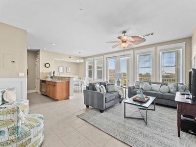 4131 Pointe West Dr UNIT 202