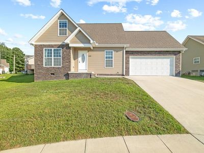 1805 Birdie Ct