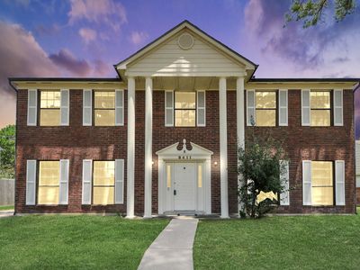 8411 Sunny Ridge Dr