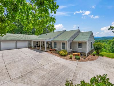 2131 Sky Top Rd