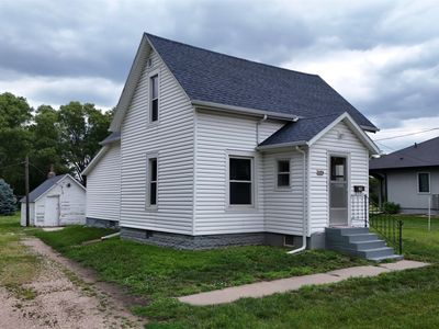 105 E McAllister St