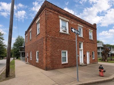 326 Bales Ave