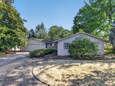 635 NW 8th Pl