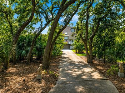 207 Military Rd