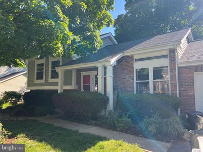 218 Sandstone Dr