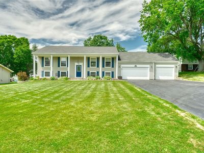 9 Tall Acres Dr