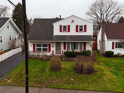 39 Standish Rd