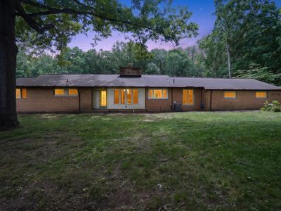 2475 Park Dr