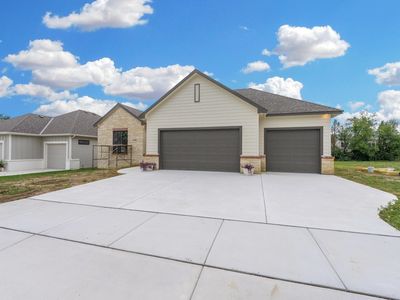 345 N Jackson Heights St