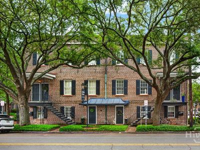 230 Habersham Street #6