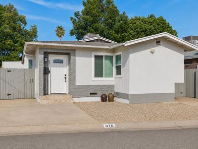 370 Pine Way