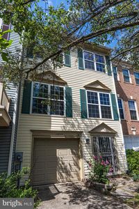 11211 Heron Pl